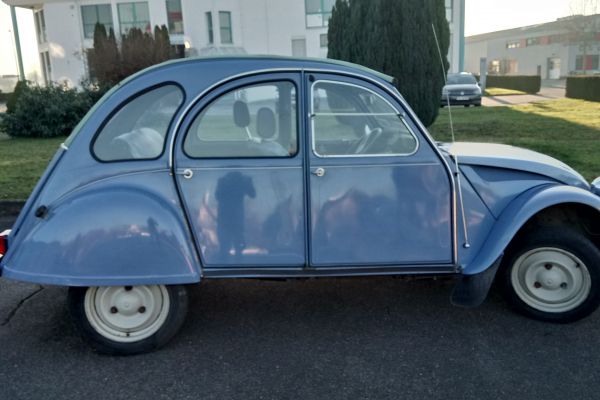 Citroen 2CV6 Ente