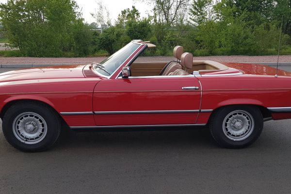 Mercedes-Benz 380 SL (R107)