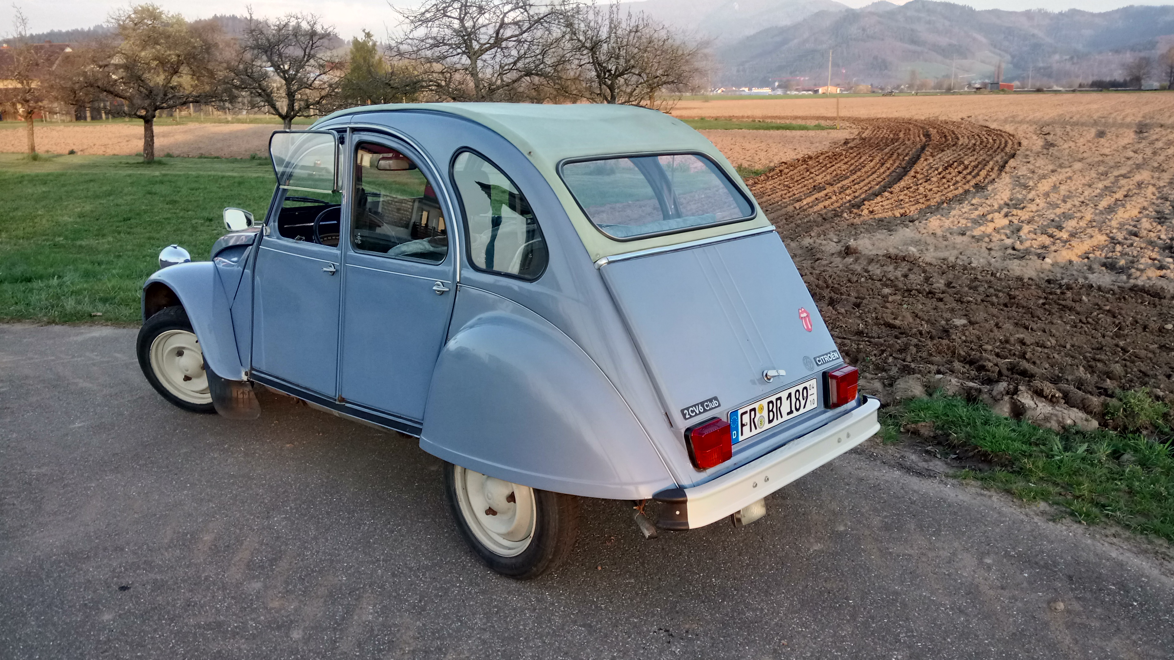 Citroen 2CV6 Ente