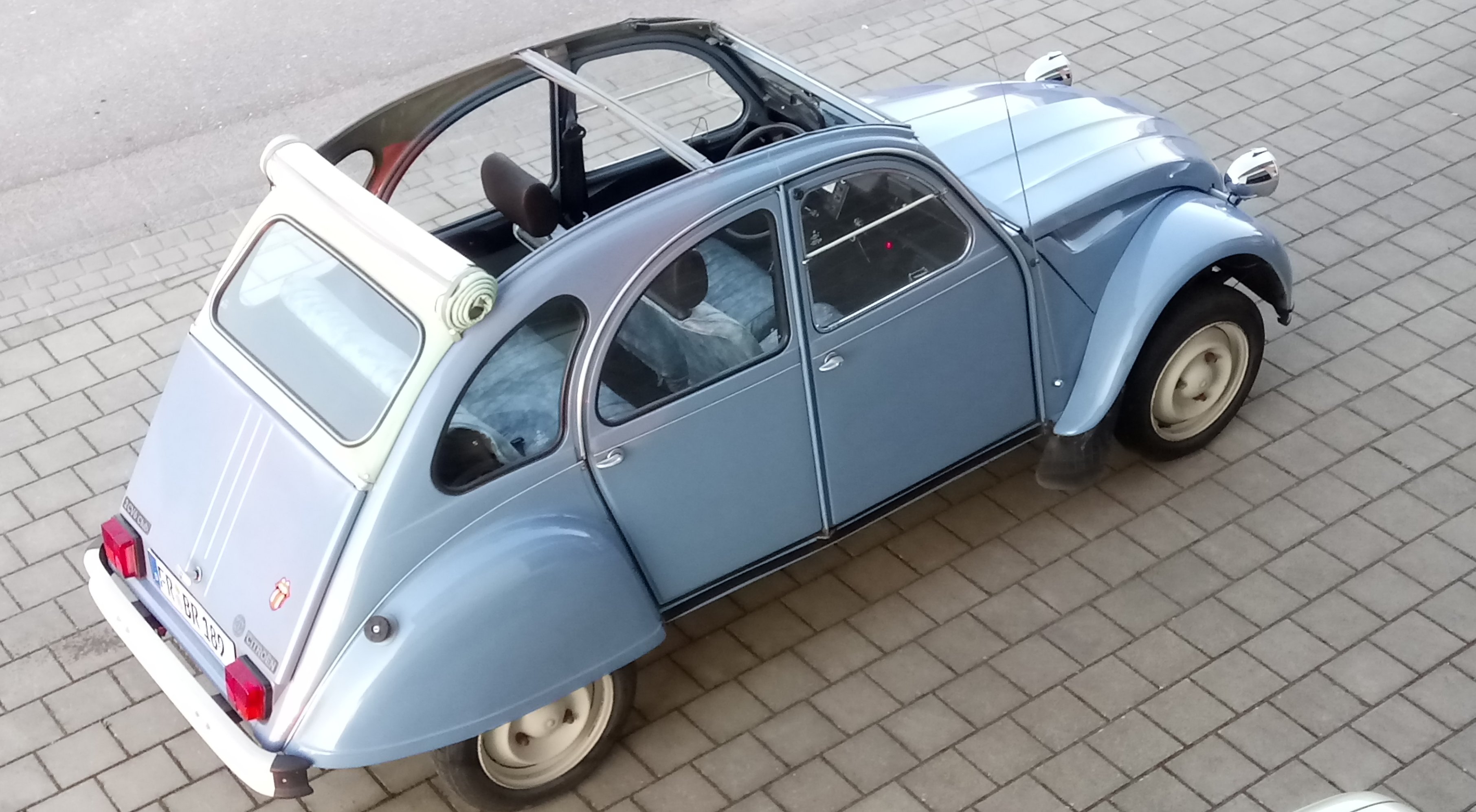 Citroen 2CV6 Ente