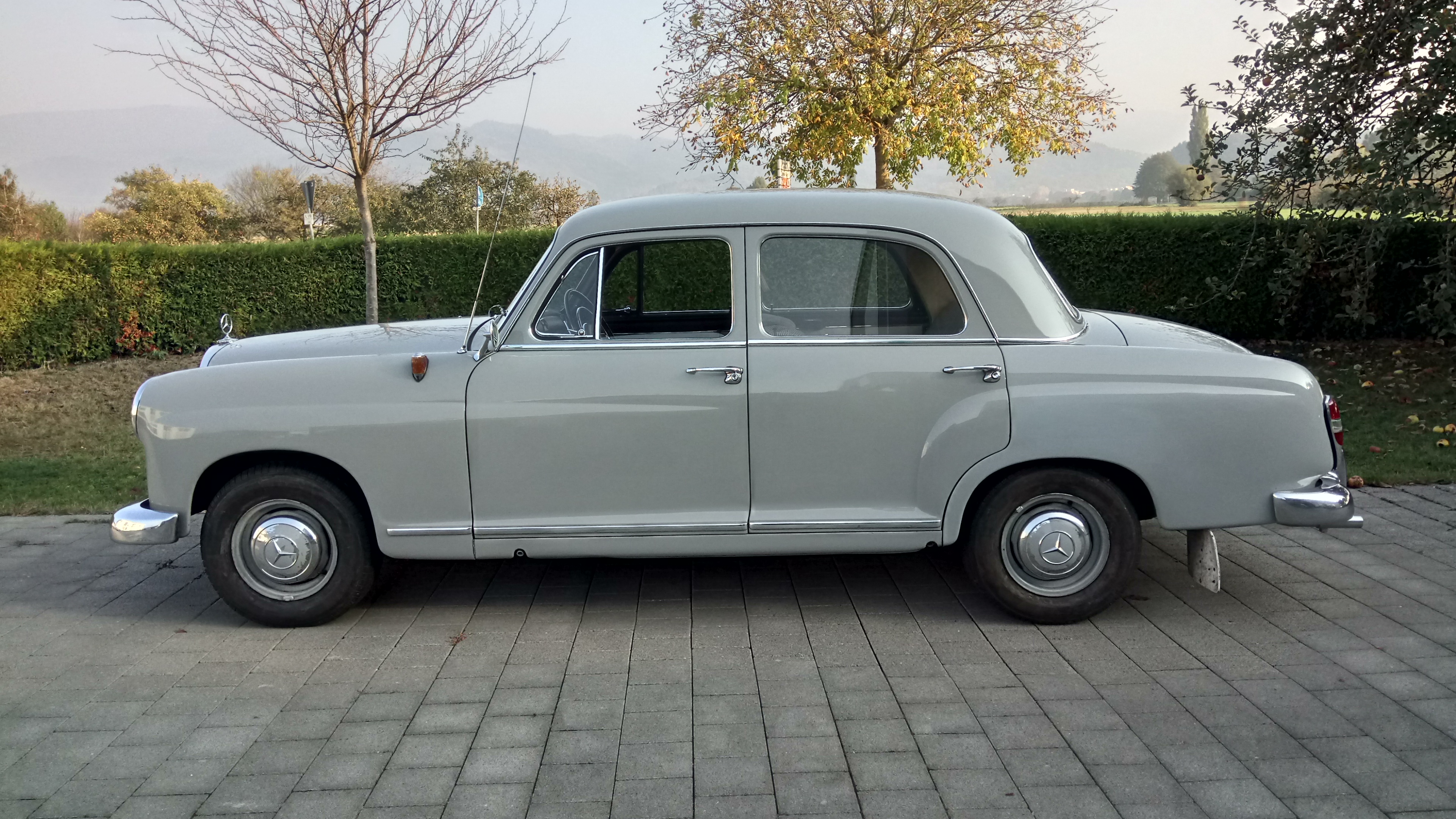 Mercedes Benz 190 b